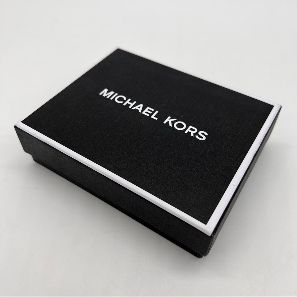 Michael Kors Greyson Logo Embossed Leather Billfold Men's Wallet - Picture 11 of 11